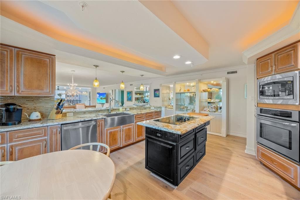3131 W Gulf DR # 303, SANIBEL FL 33957-5