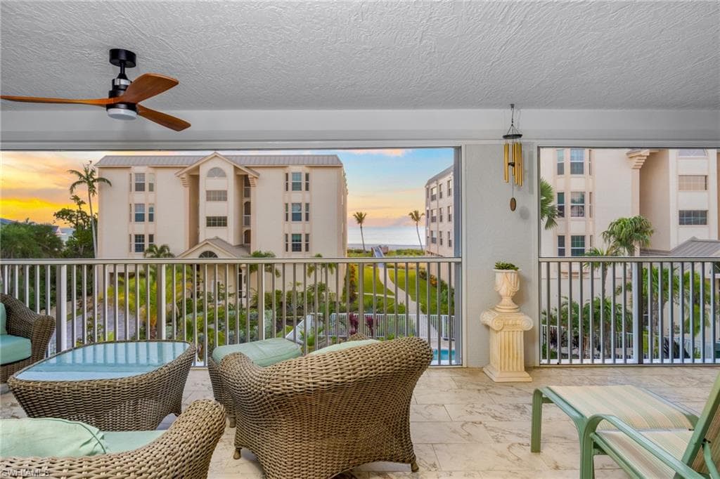 3131 W Gulf DR # 303, SANIBEL FL 33957-15