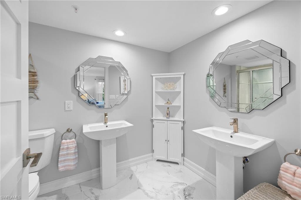 3131 W Gulf DR # 303, SANIBEL FL 33957-31