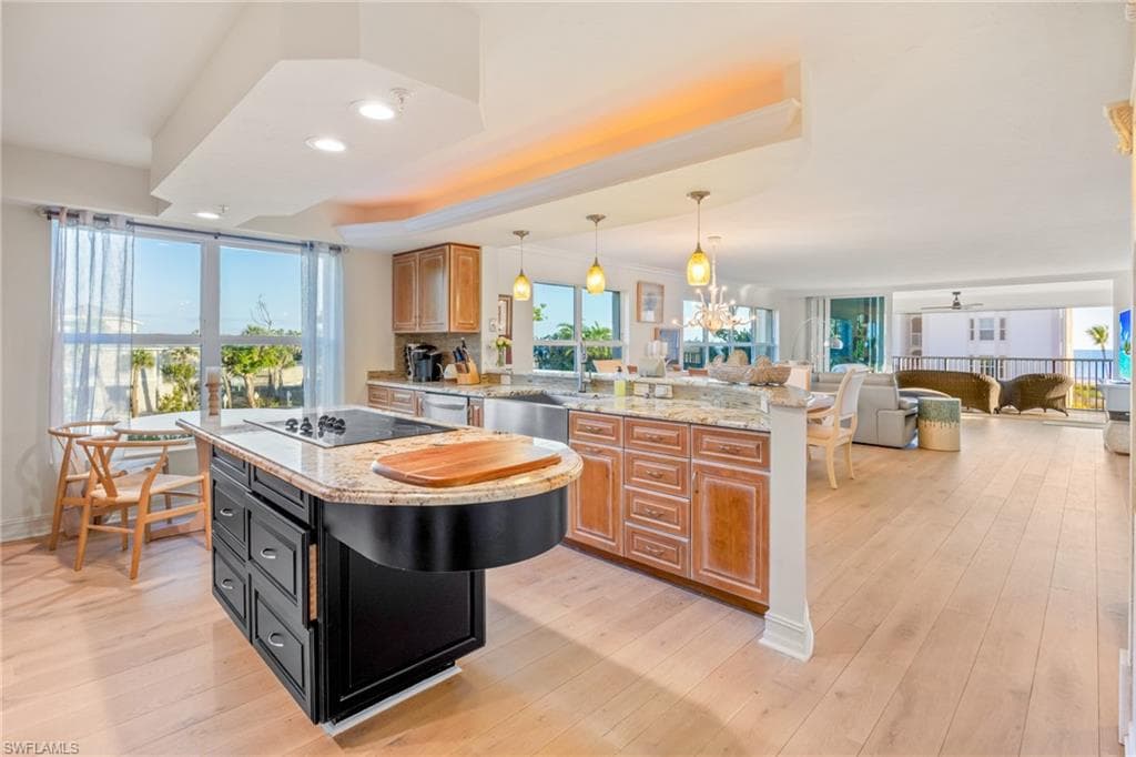 3131 W Gulf DR # 303, SANIBEL FL 33957-7