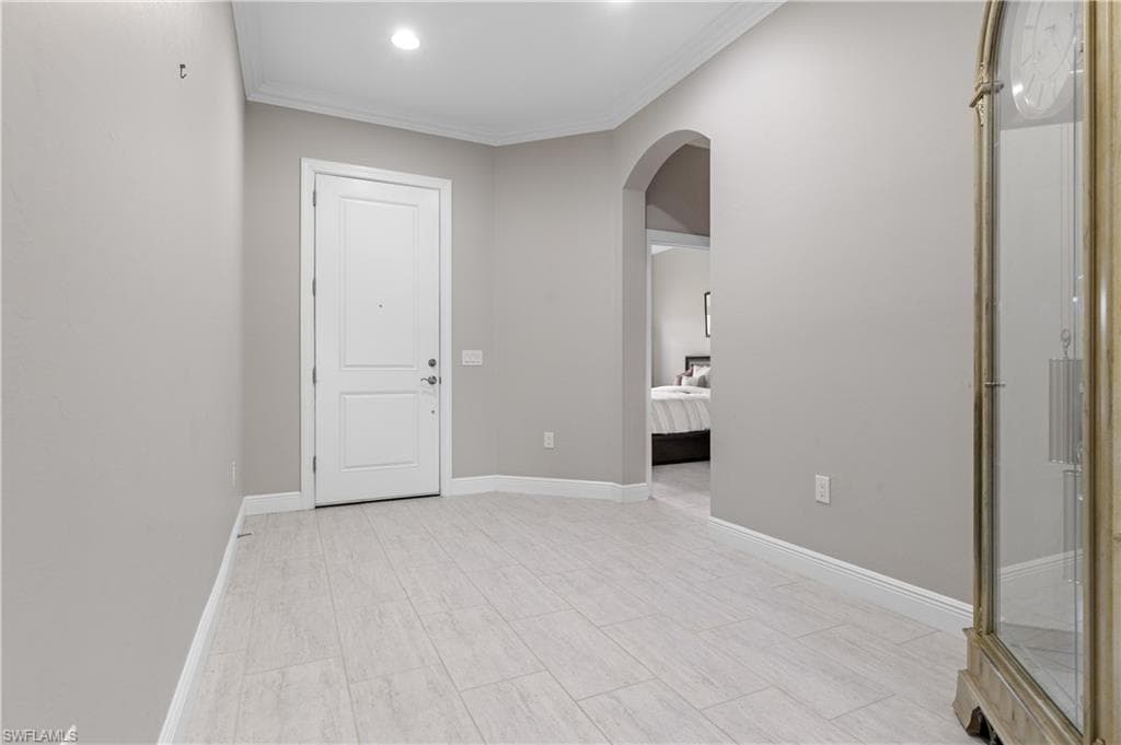 11546 Onyx CIR-29