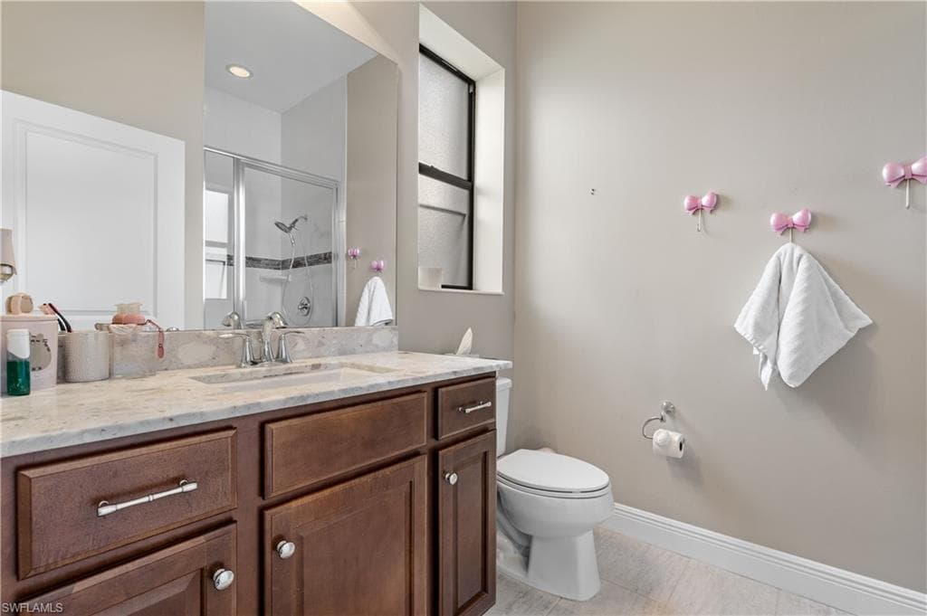 11546 Onyx CIR-30