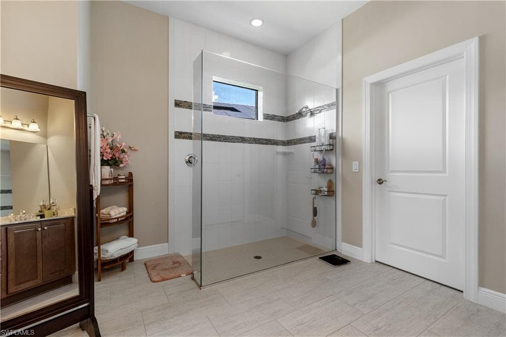 11546 Onyx CIR-24