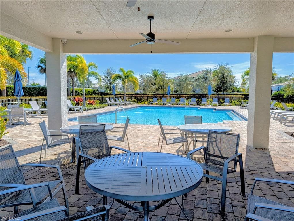 4222 Sonoma Oaks CIR, NAPLES FL 34119-26