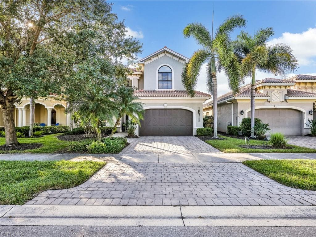 1365 Serrano CIR, NAPLES FL 34105-1