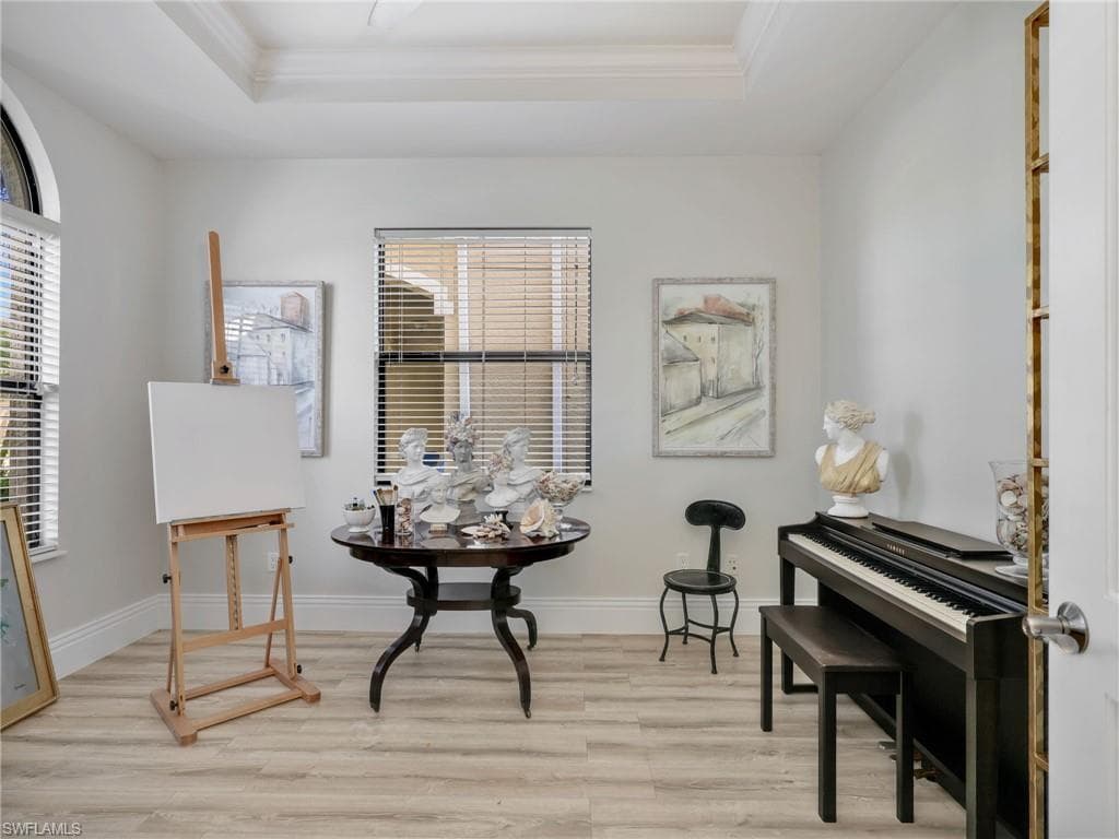 1365 Serrano CIR, NAPLES FL 34105-33