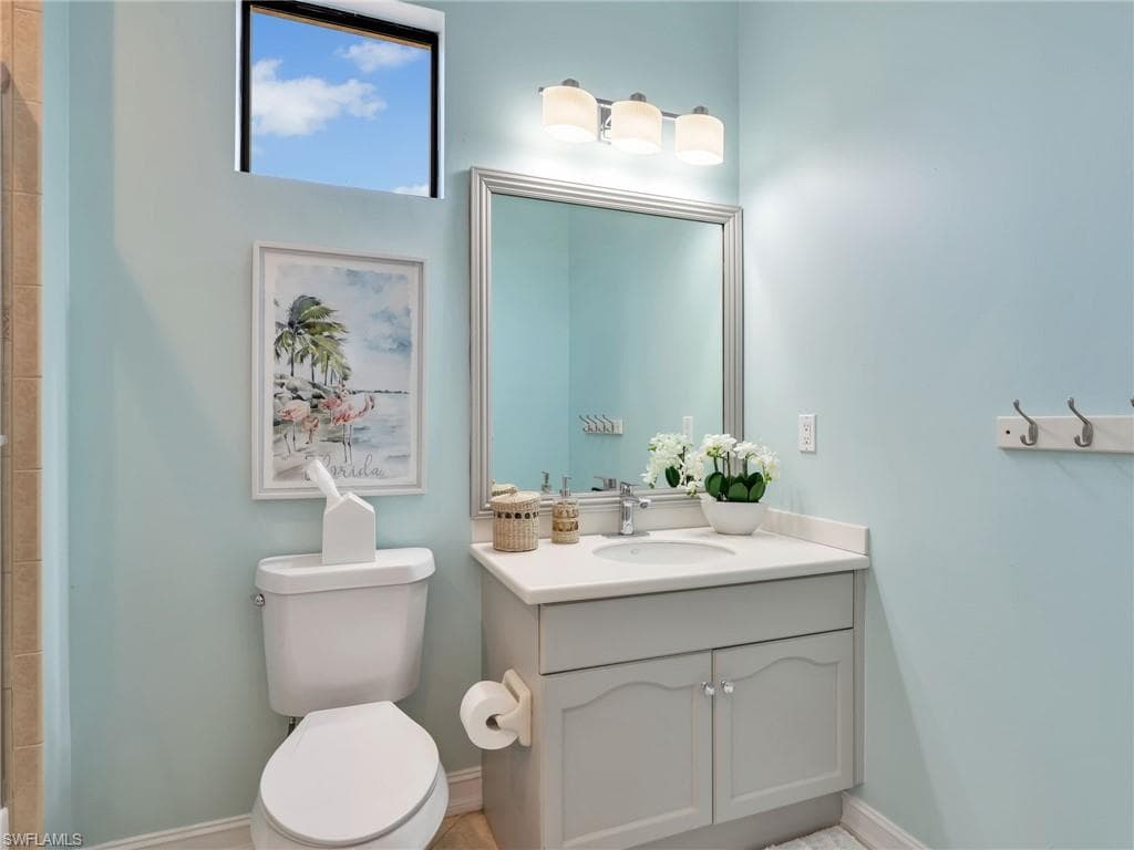 1365 Serrano CIR, NAPLES FL 34105-37