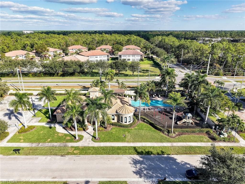 1365 Serrano CIR, NAPLES FL 34105-43