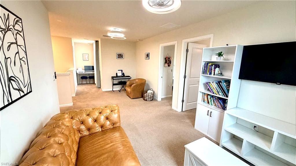 2085 Yellowfin CIR, NAPLES FL 34114-26