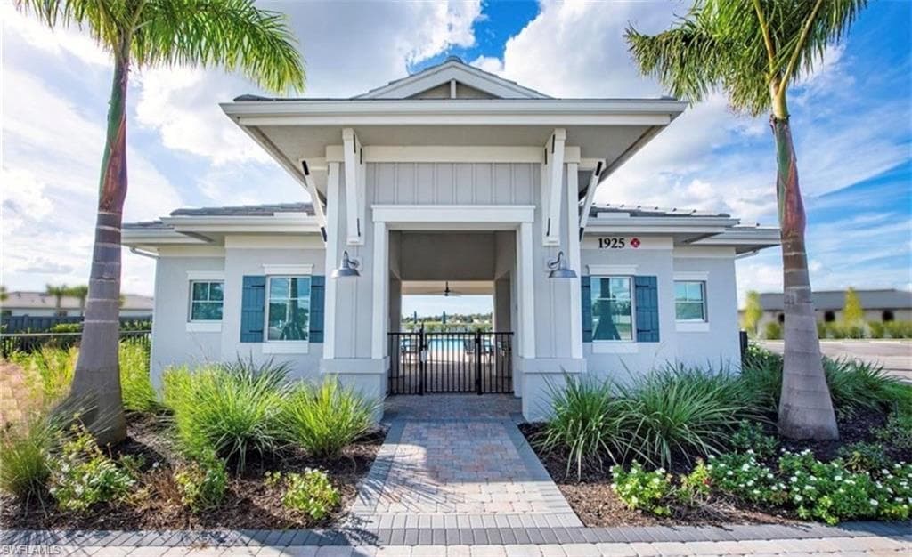 2085 Yellowfin CIR, NAPLES FL 34114-46