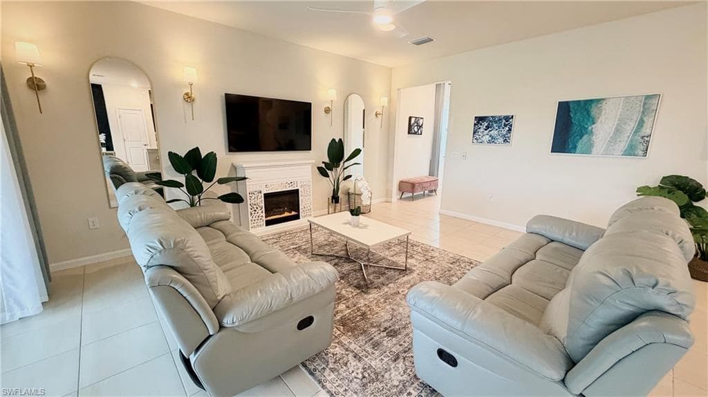 2085 Yellowfin CIR, NAPLES FL 34114-6