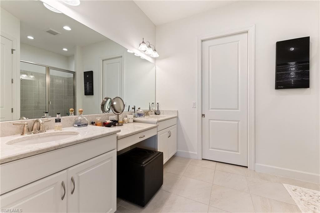 9653 Montelanico LOOP # 202, NAPLES FL 34119-16