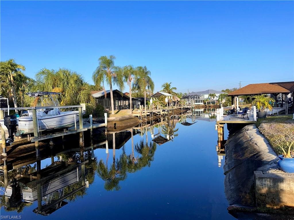 6187 Island Park CT, FORT MYERS FL 33908-22