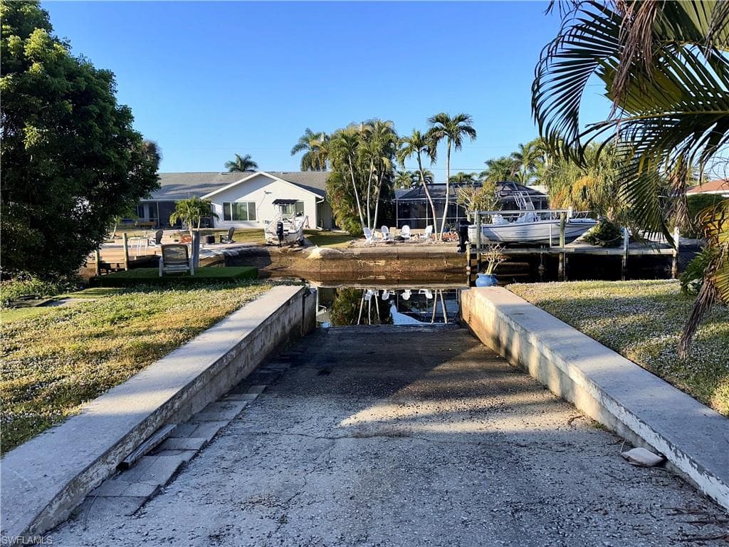 6187 Island Park CT, FORT MYERS FL 33908-2