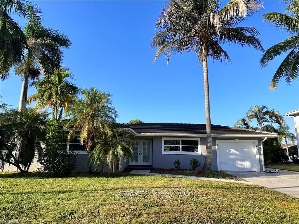 6187 Island Park CT, FORT MYERS FL 33908-4