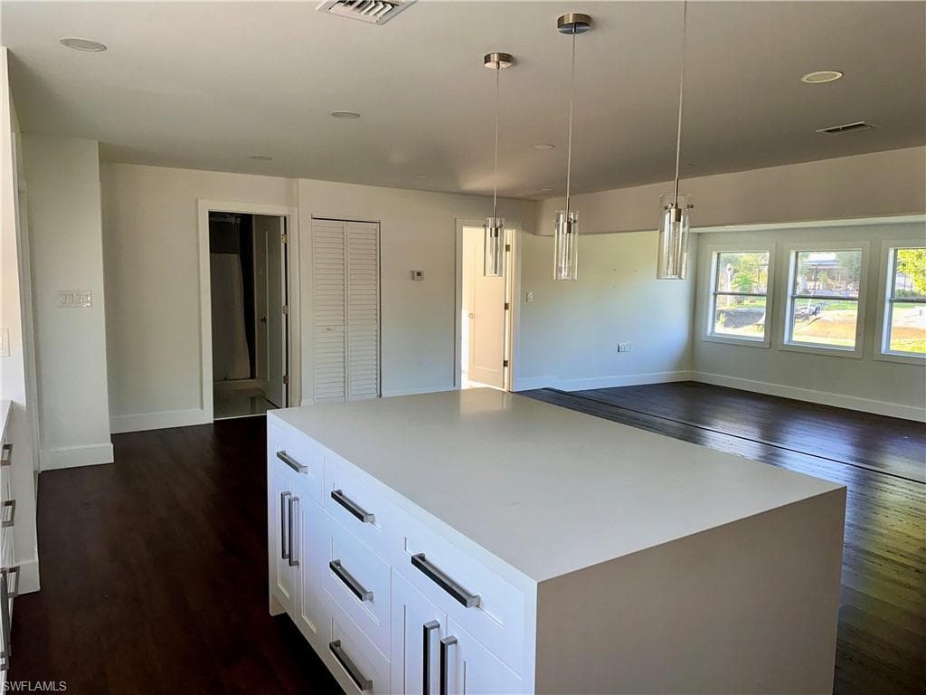 6187 Island Park CT, FORT MYERS FL 33908-8