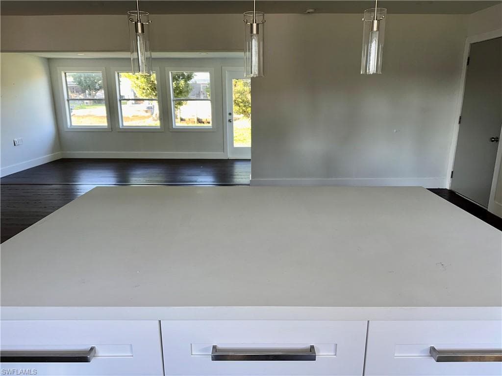 6187 Island Park CT, FORT MYERS FL 33908-9