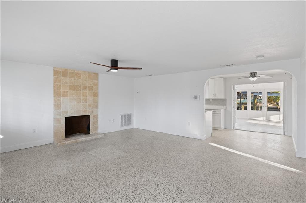 2631 Bayshore DR-1