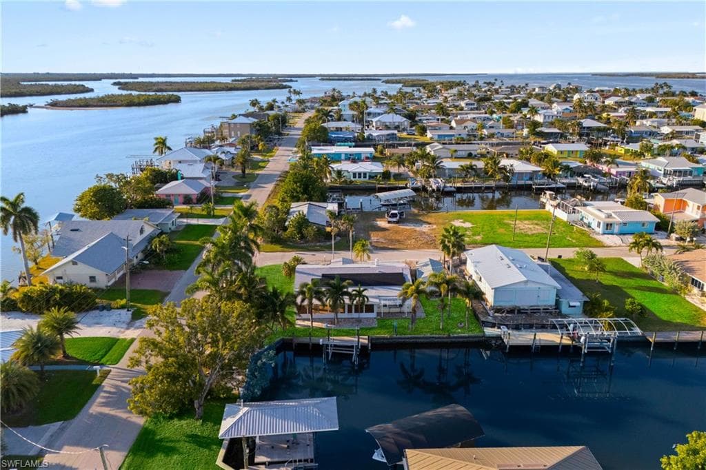 2631 Bayshore DR-27