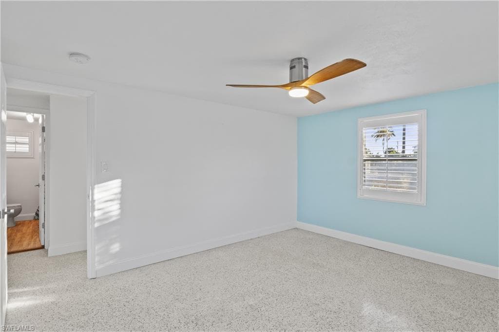 2631 Bayshore DR-17