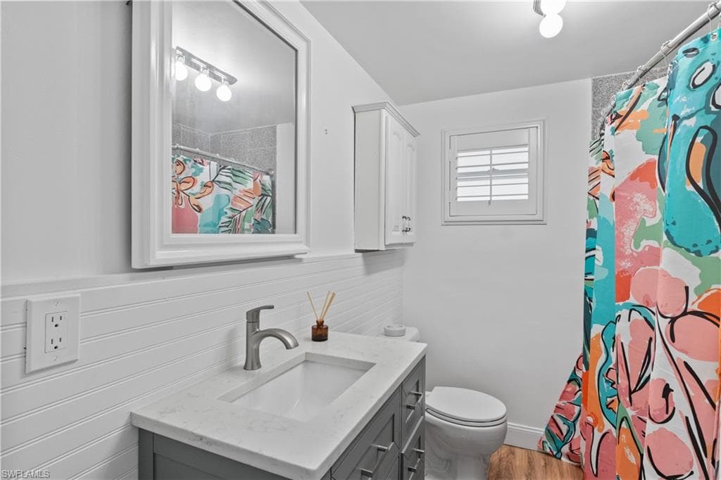 2631 Bayshore DR-18