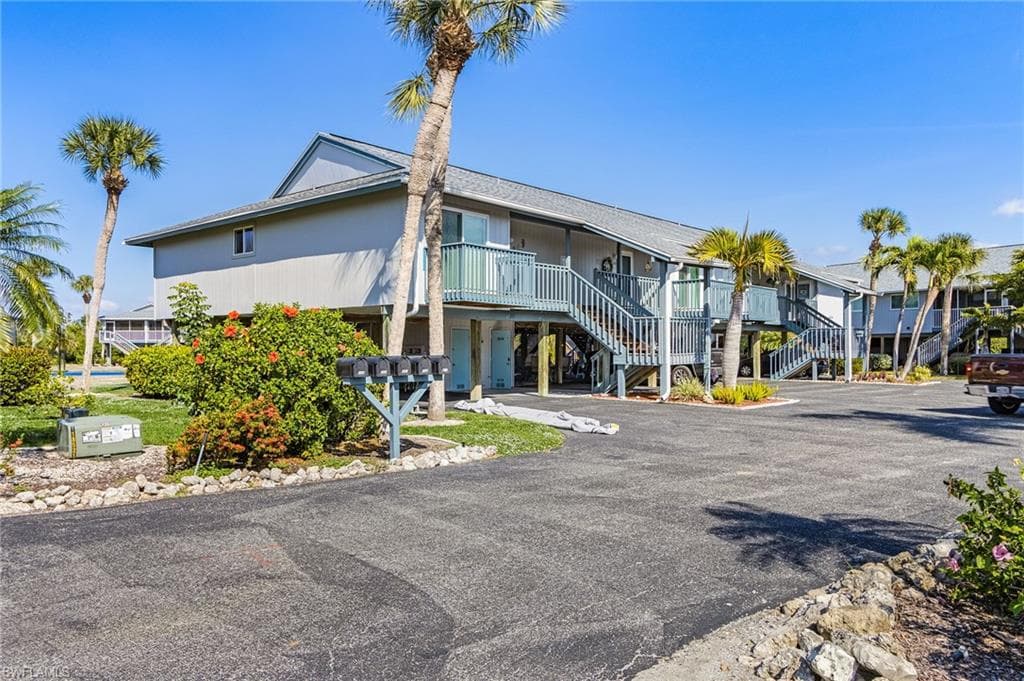 16379 Boyce DR # 204, BOKEELIA FL 33922-23