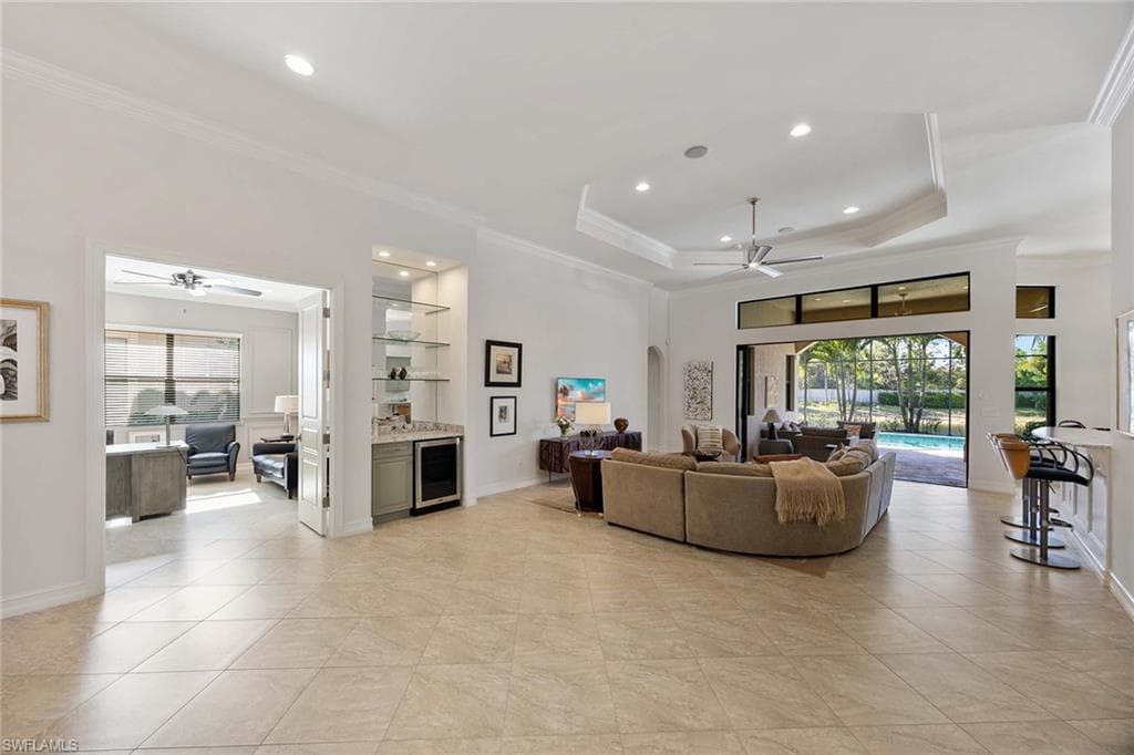 14693 Reserve LN, NAPLES FL 34109-11