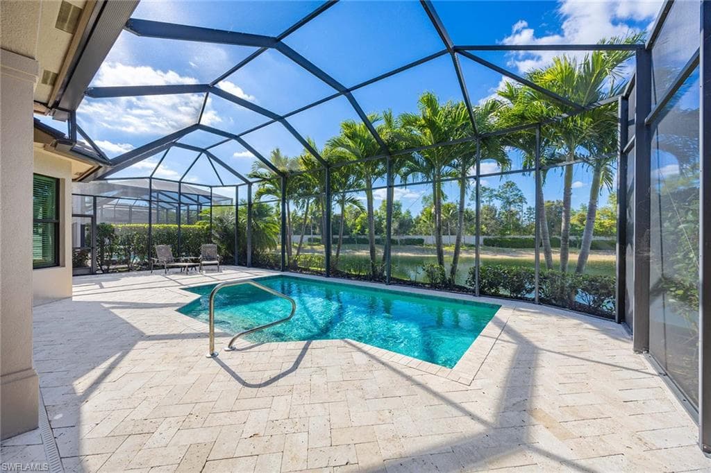 14693 Reserve LN, NAPLES FL 34109-37