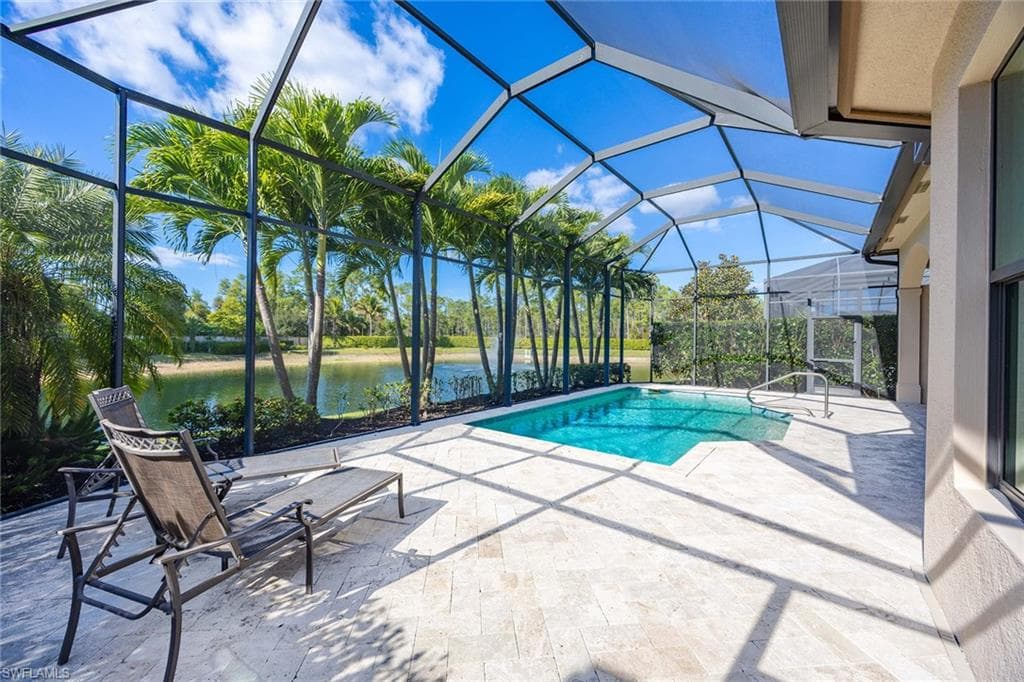 14693 Reserve LN, NAPLES FL 34109-32