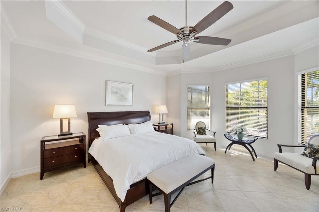 14693 Reserve LN, NAPLES FL 34109-20