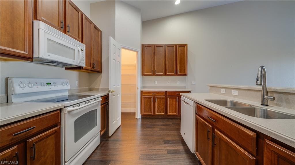 14721 Calusa Palms DR # 203, FORT MYERS FL 33919-12