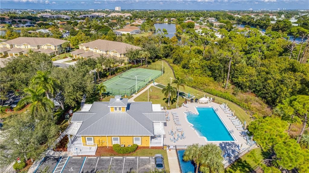 14721 Calusa Palms DR # 203, FORT MYERS FL 33919-40