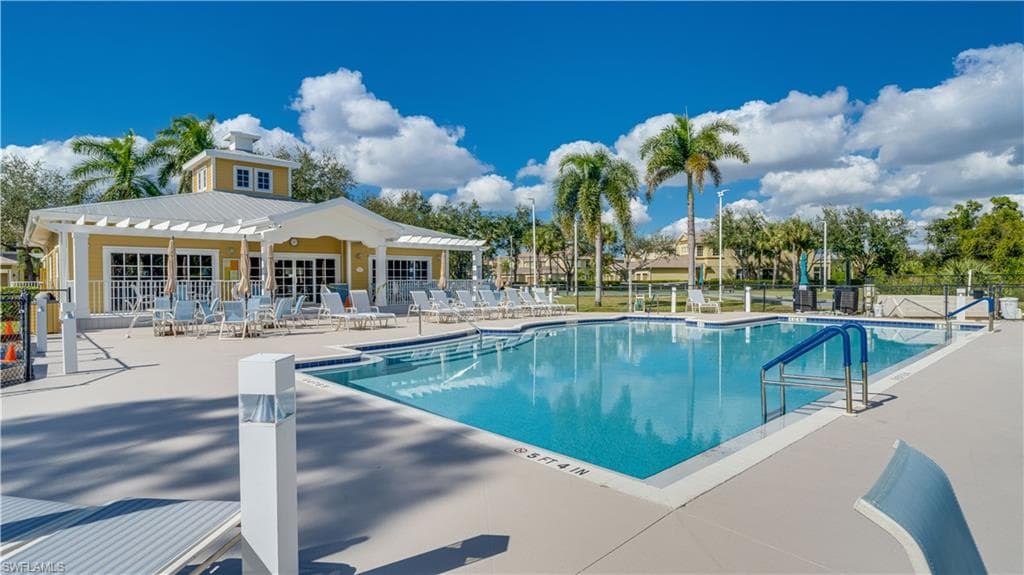 14721 Calusa Palms DR # 203, FORT MYERS FL 33919-38