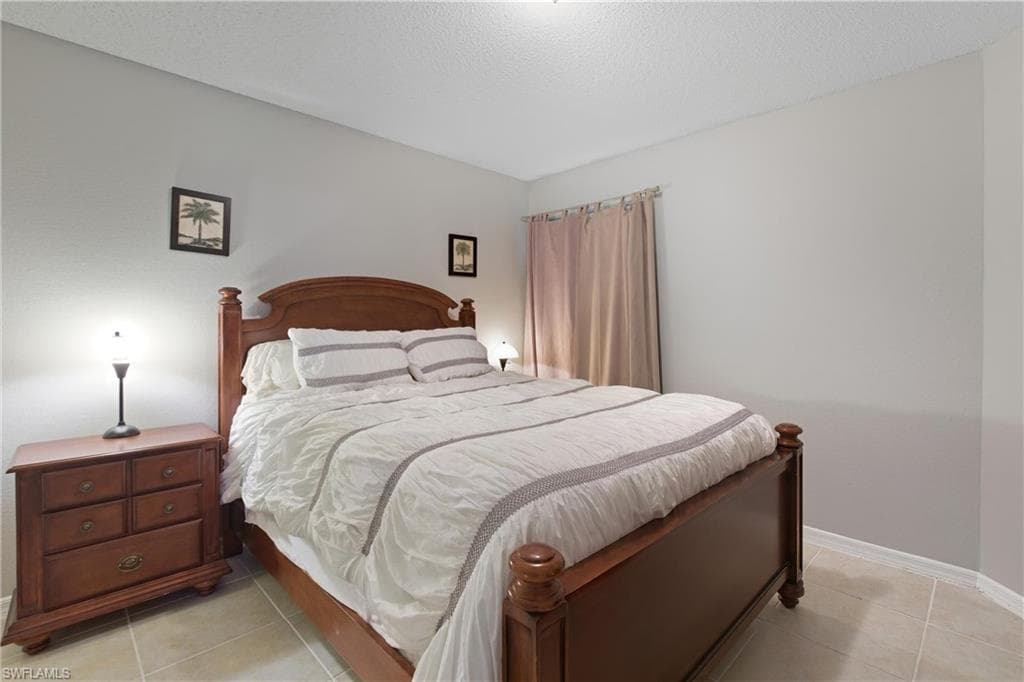 12720 Equestrian CIR # 2708, FORT MYERS FL 33907-20