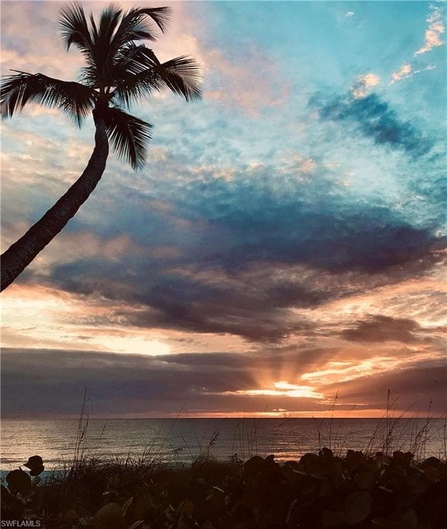 4360 Chantelle DR # G202, NAPLES FL 34112-29