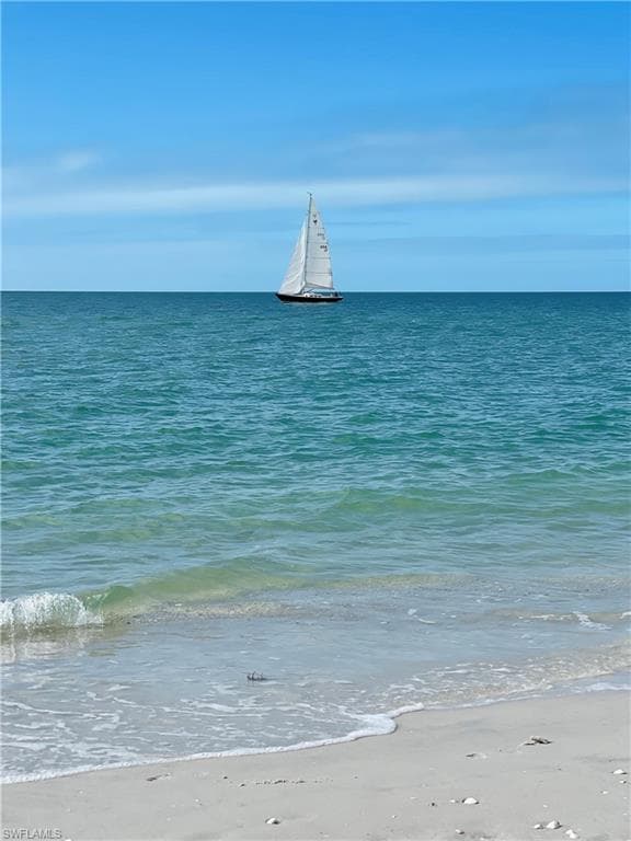 4360 Chantelle DR # G202, NAPLES FL 34112-28