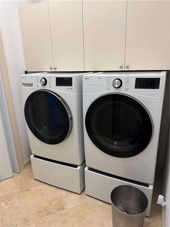 15890 Delasol LN, NAPLES FL 34110-14