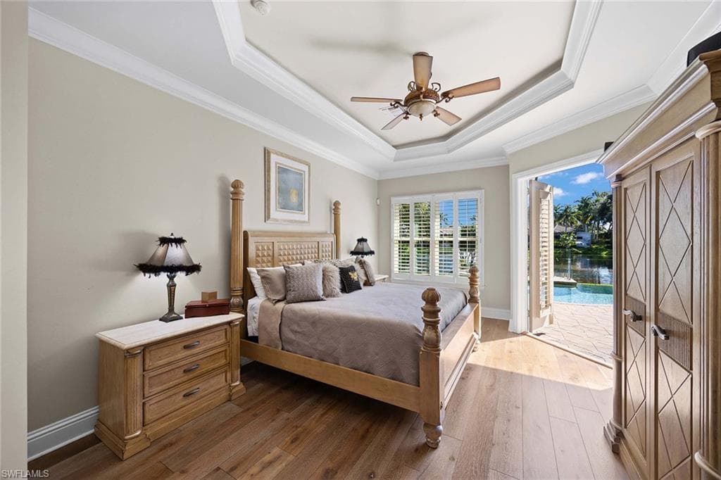 8752 Muirfield DR, NAPLES FL 34109-19