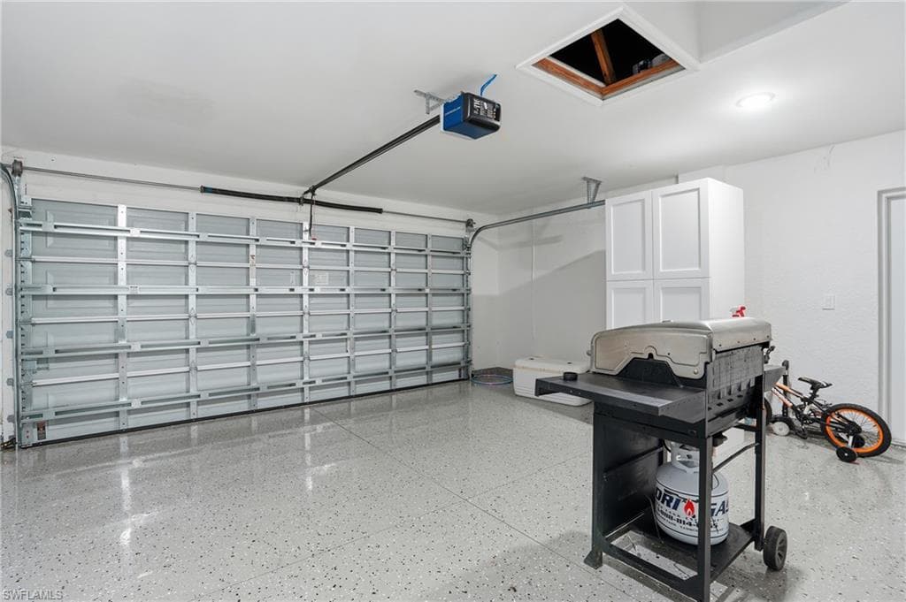 1013 Atherton AVE, LEHIGH ACRES FL 33971-31