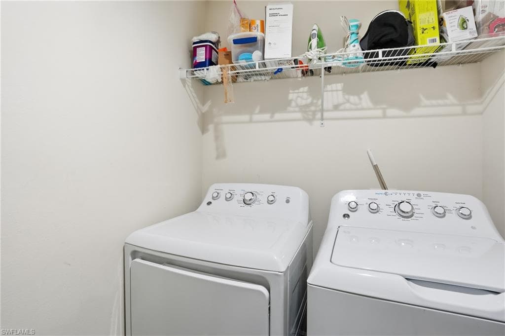 1013 Atherton AVE, LEHIGH ACRES FL 33971-30