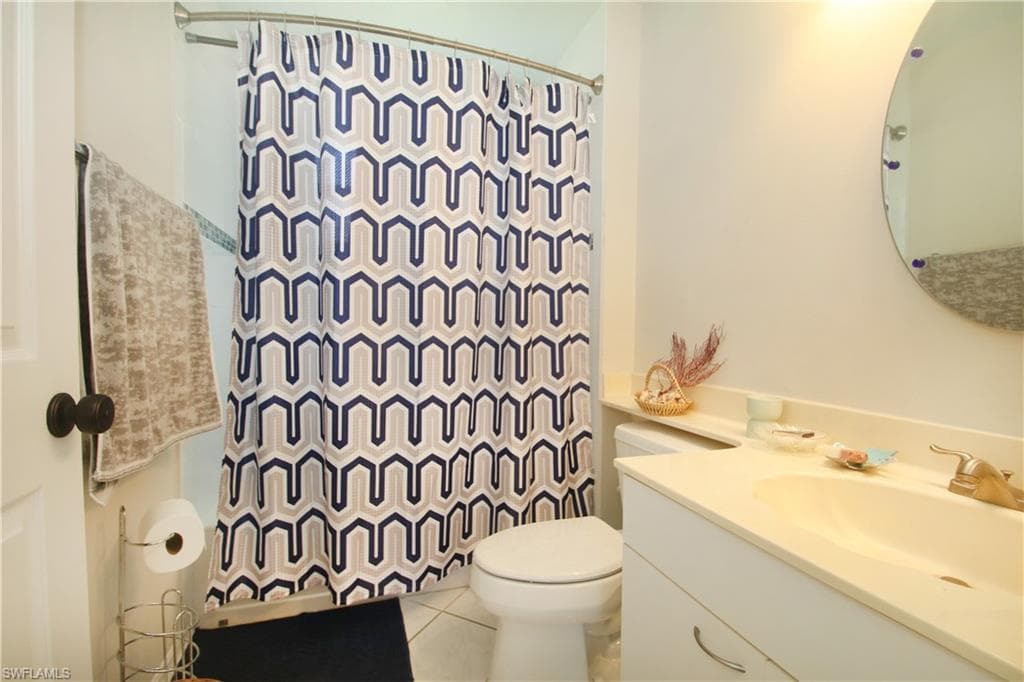 370 Emerald Bay CIR # N8, NAPLES FL 34110-11