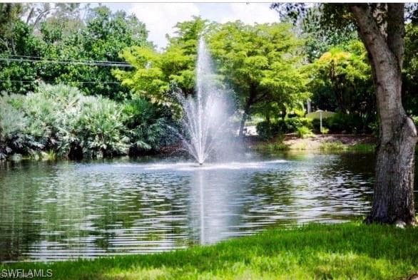 370 Emerald Bay CIR # N8, NAPLES FL 34110-2