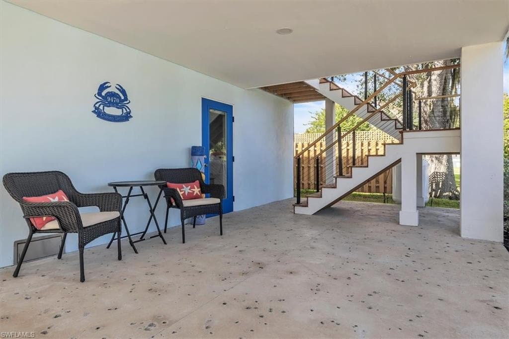 9470 Colony DR, NORTH FORT MYERS FL 33917-5