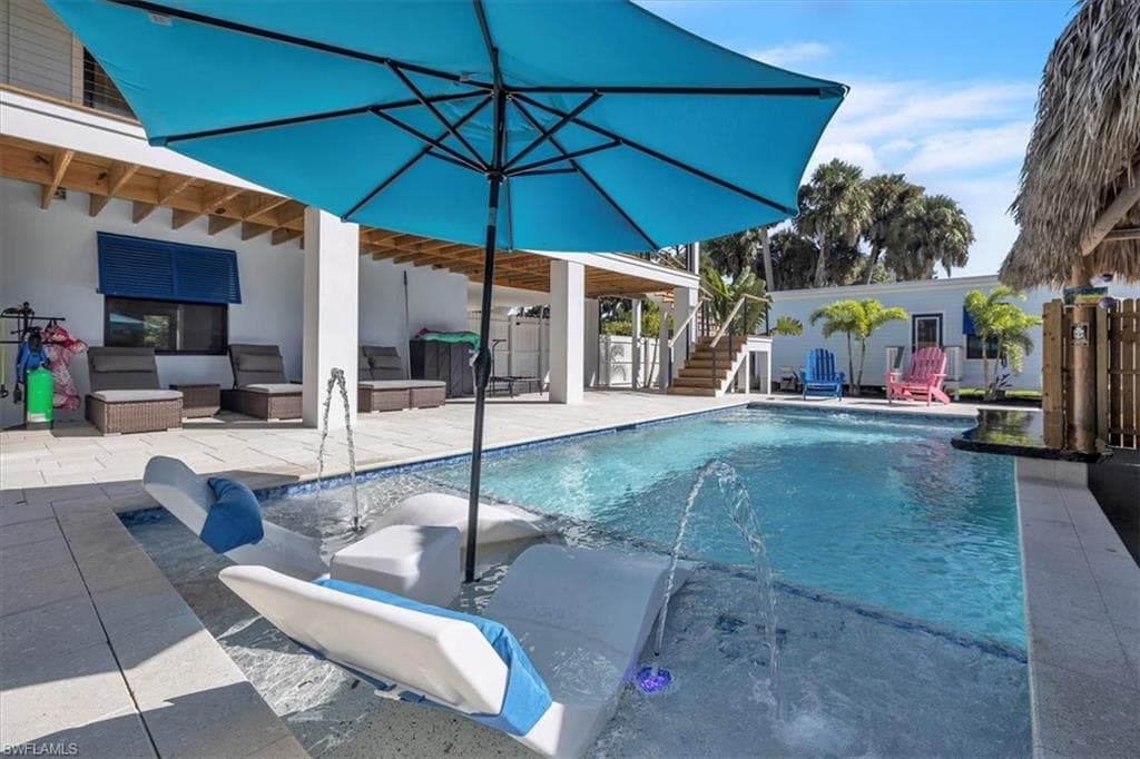 9470 Colony DR, NORTH FORT MYERS FL 33917-2