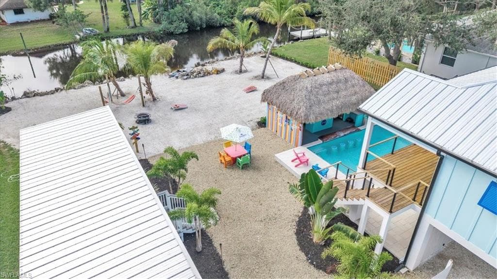 9470 Colony DR, NORTH FORT MYERS FL 33917-47