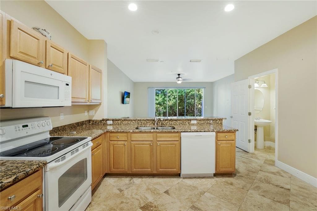 15715 Marcello CIR, NAPLES FL 34110-5