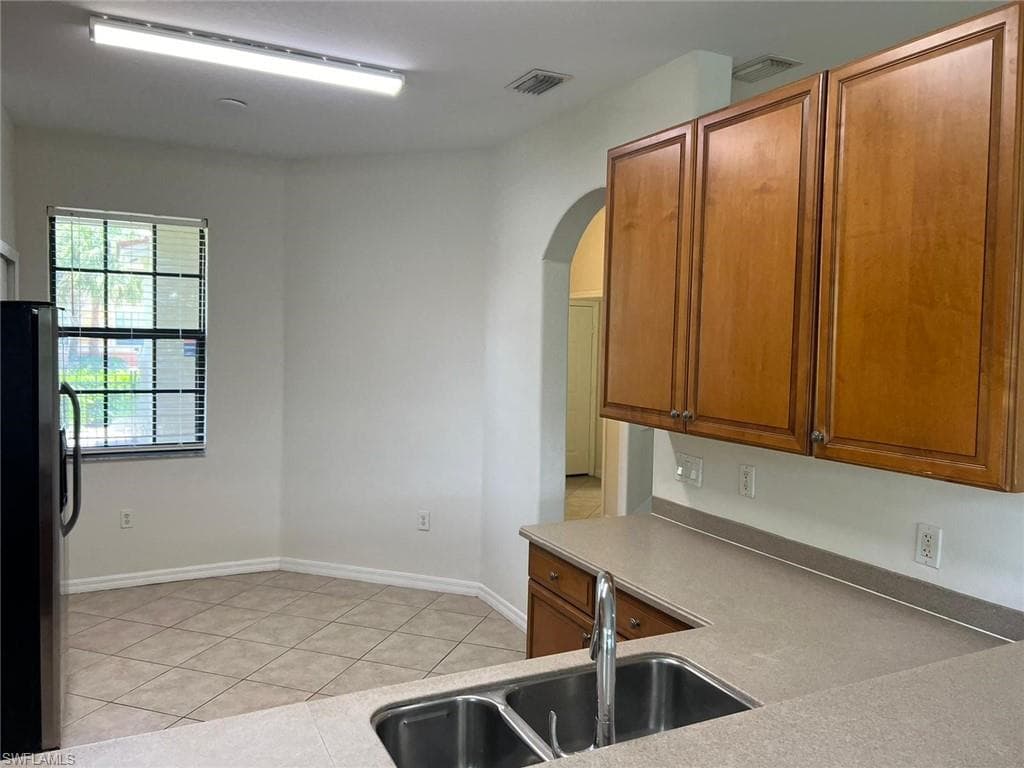 7515 Bristol CIR, NAPLES FL 34120-8