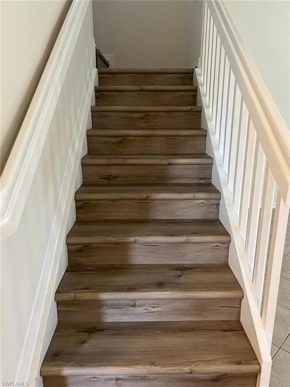 7515 Bristol CIR, NAPLES FL 34120-24