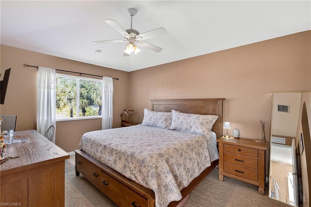 3355 Dandolo CIR, CAPE CORAL FL 33909-13