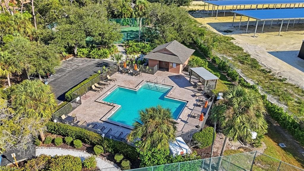 5633 Grey Fox RUN, FORT MYERS FL 33912-41